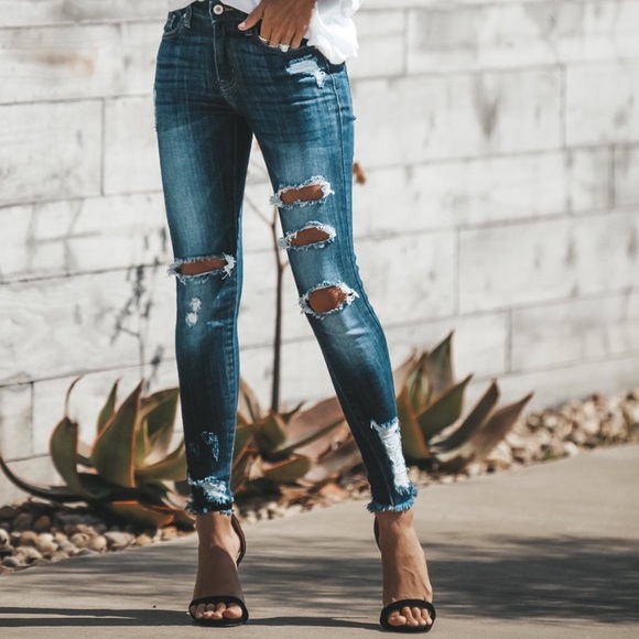 1 LEFT‼️Tristin Destructive Skinnies - Picture 6 of 8